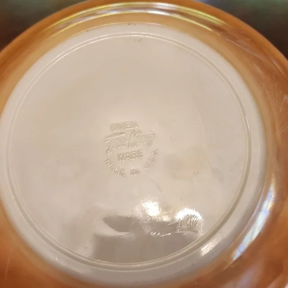 Fire King bowl and dish - set of two - Picture 4 of 10